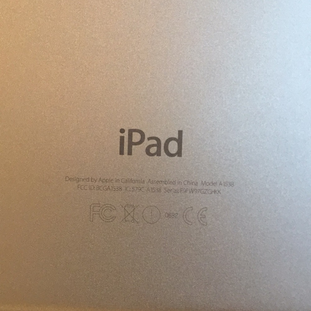 ipad Mini - Picture 2 of 5